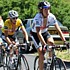 Frank et Andy Schleck pendant la dix-septi�me �tape du Tour de France 2008